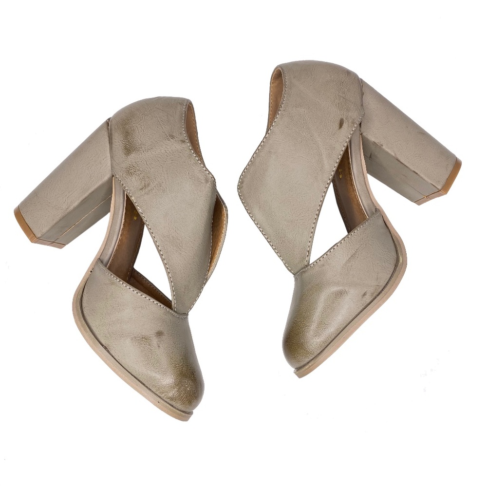Mata Women's Grey Chunky High Heels SZ 7